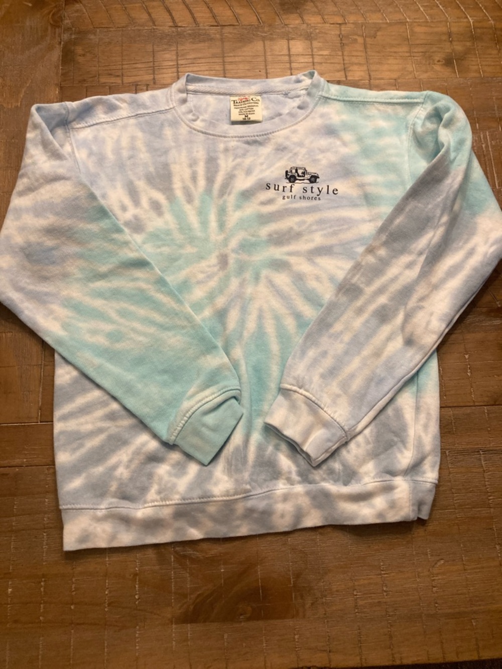 Gulf Shores Tie-Dye Crewneck Sweatshirt - Light Blue & White EUC size 10-12
